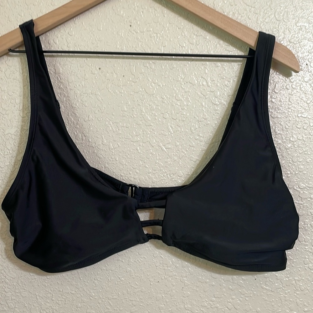 Time & Tru classic bikini too
